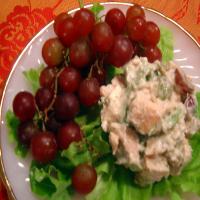 Chicken Salad With Blue Cheese and Grapes_image