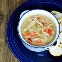 Easy Slow Cooker Chicken Soup_image