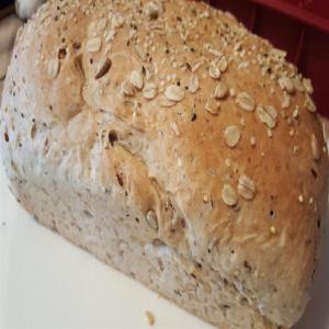 Hearty Multigrain Seeded Bread_image