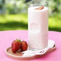 Strawberry ice cream shake_image