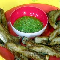 Baby Lamb Chops with Parsley and Mint Pesto Dipping Sauce_image