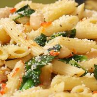 Penne with Greens and Cannellini Beans_image