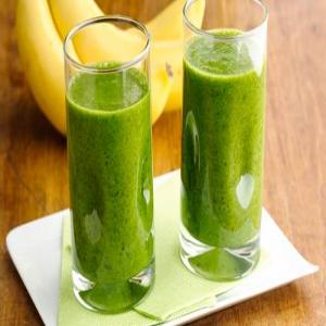 Everything-But-The-Kitchen-Sink Smoothies_image