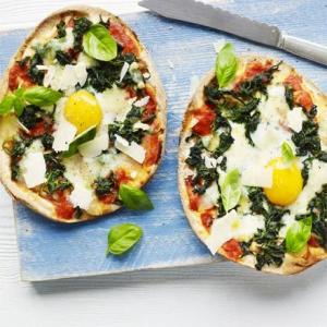 Cheap-as-chips veggie pizza_image