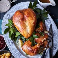 Brined roast turkey crown & confit legs_image