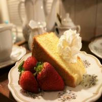 My Favorite Sour Cream Pound Cake_image