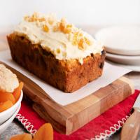 Reduced-Sugar Ginger-Apricot Fruit Cake With Hard Sauce Icing_image