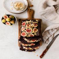 chocolate fig loaf cake_image