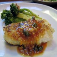Perfect 1-2 Tablespoons Olive Oil Pan Fried Fish_image