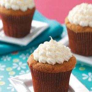 Rosy Rhubarb Cupcakes Recipe_image