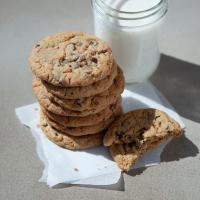Egg-Free Toffee Chip Cookies image