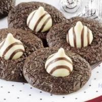 Tuxedo Brownie Hug Cookies image