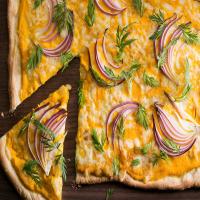 Carrot Pizza with Fontina and Red Onion_image