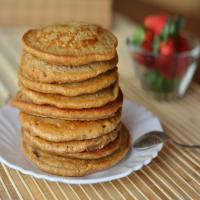 100-Calorie Cinnamon Pancakes!_image