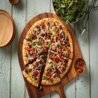 Beef, Pepper and Onion Pizza_image