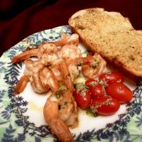 Parmesan Shrimp With Basil Dressing_image