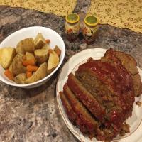 Meatloaf, Potatoes and Carrots Recipe - (4.4/5) image