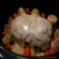 Cheesy Crock Pot Meatloaf with Veggies_image