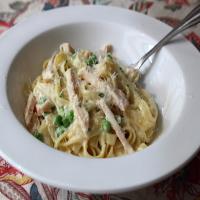 Smoked Turkey and Spring Pea Fettuccine image