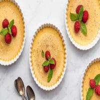 Easy Old-Fashioned Baked Custard_image