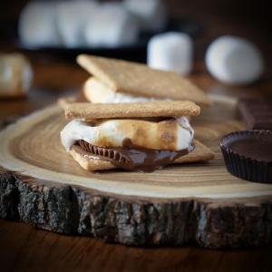 A Peanutty S'more image