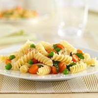 Mini Rotini with Carrots and Peas_image