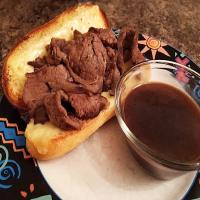 French Dip with Au Jus_image