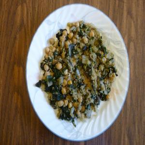 Quinoa With Chard and Chickpeas_image