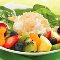 Fruit and Cottage Cheese with Creamy Peanut Butter Dressing_image