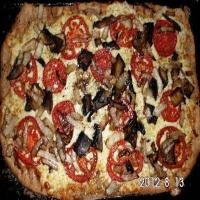 Rustic Tomato and Portabella Pizza_image
