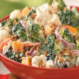 Festive Broccoli-Cauliflower Salad Recipe_image