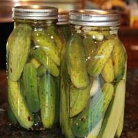 Sweet and Spicy Dill Pickles Recipe - (4.1/5)_image