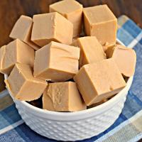 Maple Peanut Butter Fudge Recipe_image
