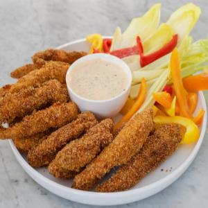 Sweet Chili Chip-Crusted Chicken Fingers with Sriracha Ranch Dipping Sauce_image