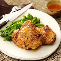 Spicy Apricot Chicken Thighs image