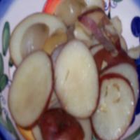 Garlic and Red Potatoes En Papillote_image