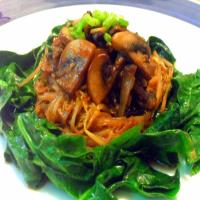 Sauteed Bean Sprouts and Spinach_image