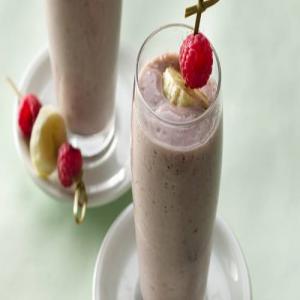 Lucky Charms™ Raspberry Smoothie_image