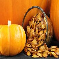 Sweet and Spicy Pumpkin Seeds_image