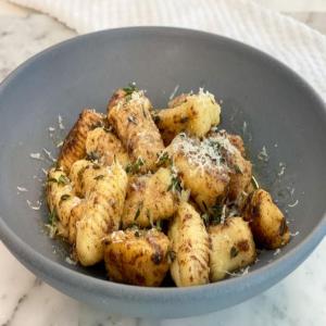 The New Gnocchi with Butter Thyme Sauce_image