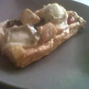 chicken and goats cheese tart_image