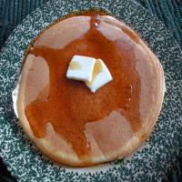 Perfect, Plate-Size Pancakes image