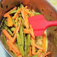 Tarragon Carrots and Peas image