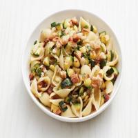 Pasta with Zucchini and Mint_image