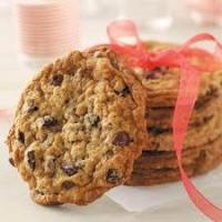 Taste of Home's Cherry Chocolate Chip Cookies_image