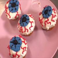Eyeball Mini Cakes image