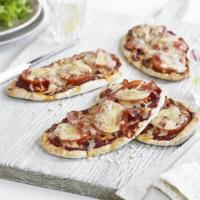 Pitta pizzas image