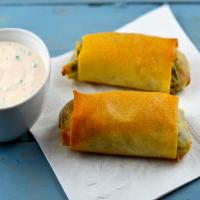 Cheesy Spinach and Potato Spring Rolls With Spicy Yogurt #RSC_image