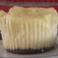 AUNTIE EM'S CHEESE CUPCAKES_image