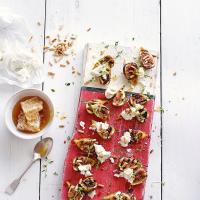 Figs with pine nuts & goat's curd_image